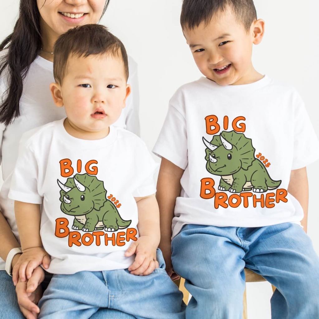 Big Brother Dinosaur 2025 T-shirt