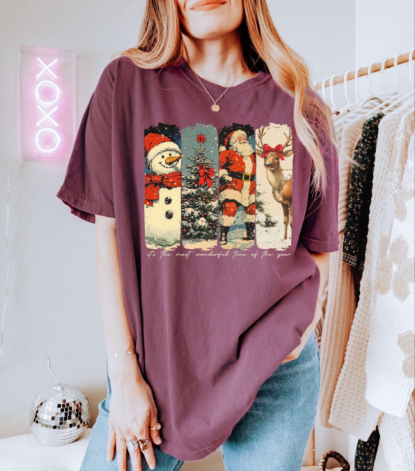 Vintage Christmas in Comfort Colors Berry