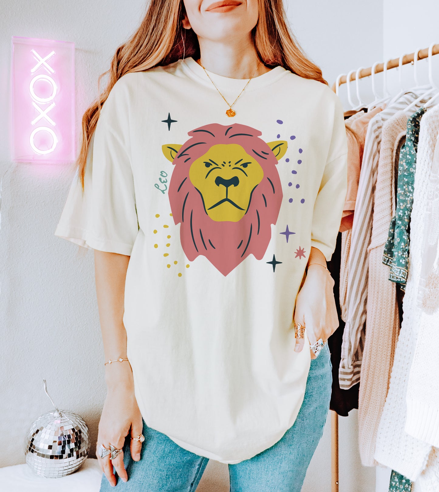 Leo Astrology Graphic Tee