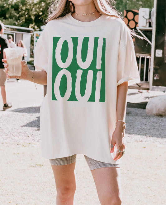 Oui Oui Women's shirt Comfort Colors