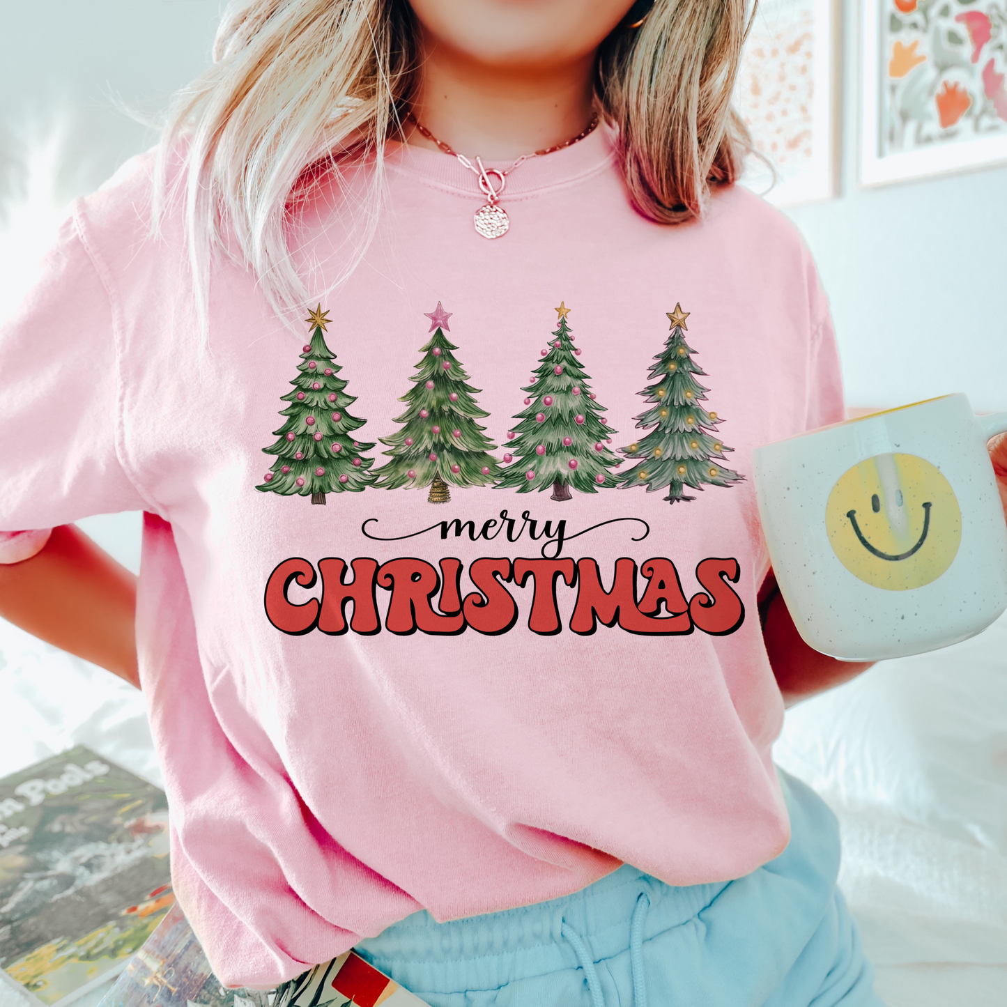 Christmas Tree Retro T shirt in Comfort Colours