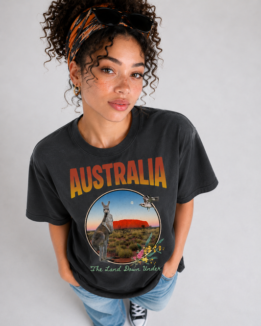 Australia Retro Shirt with Uluru and Australian Animals