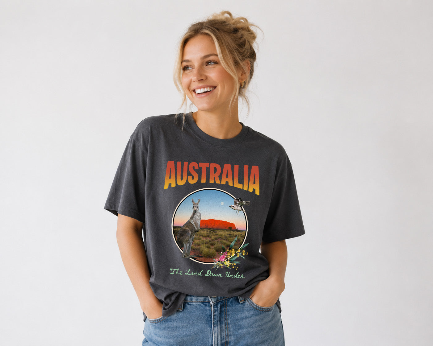 Australia Retro Shirt with Uluru and Australian Animals