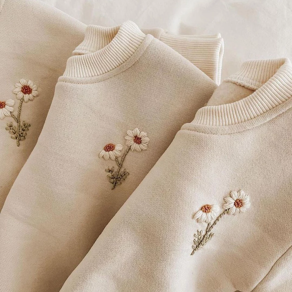 Thick Jumper and Pants  Set with Embroidered Flower