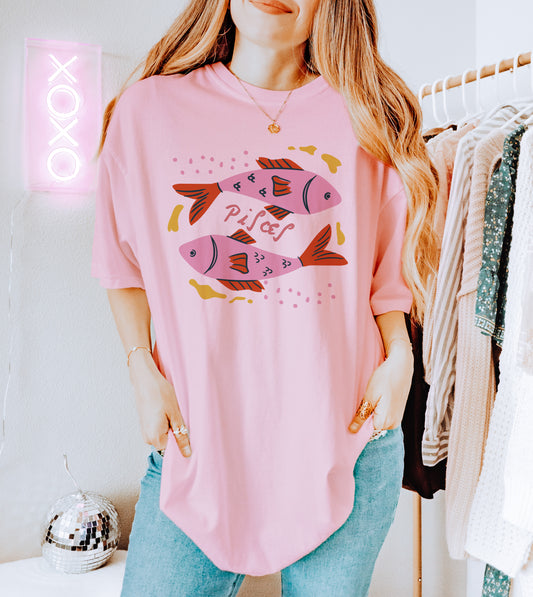 Pisces Astrology Graphic tee
